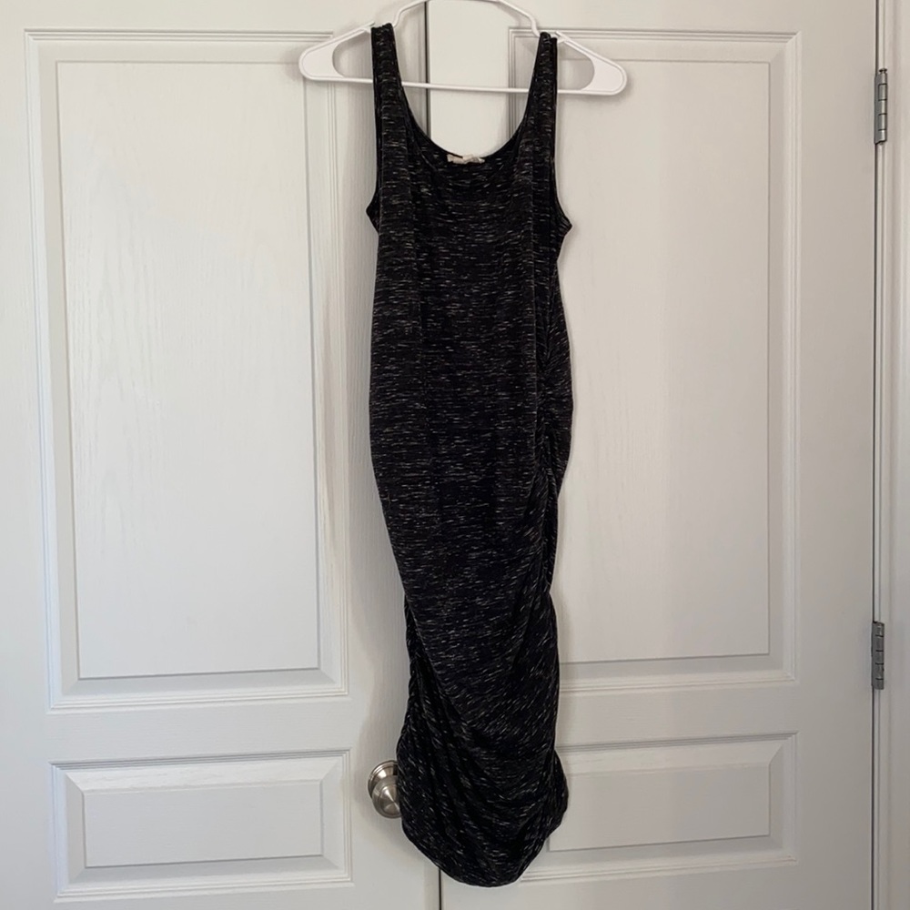 Ingrid & Isabel heather gray bodycon maternity dress